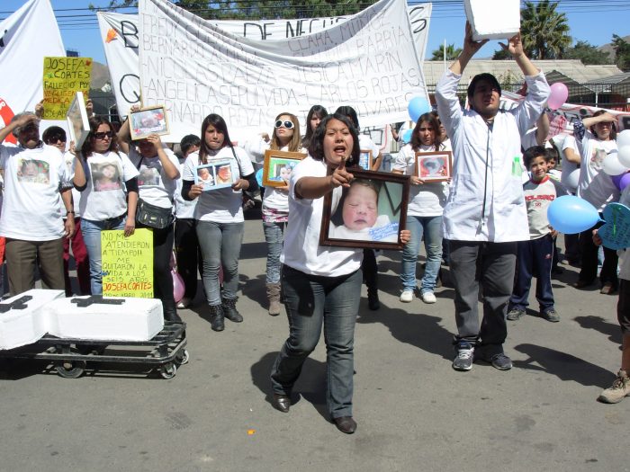 La marcha de las madres de Copiapó por los niños muertos en el hospital