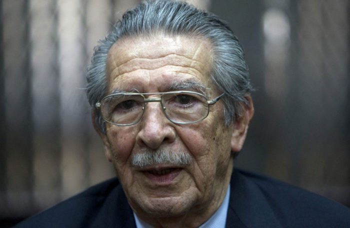 Ex dictador guatemalteco Ríos Montt es condenado a 50 años de cárcel por genocidio
