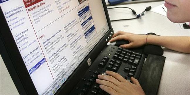 Subtel se defiende ante denuncia de «abandono de deberes» en fiscalización de servicios de Internet