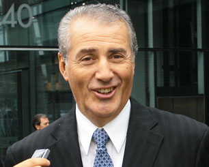 La salida de libreto de Pablo Echeverría en contra de las cascadas de Julio Ponce