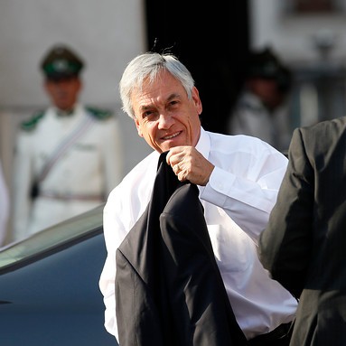 Piñera anuncia reforma al sistema de pensiones para no quedarse fuera del debate electoral