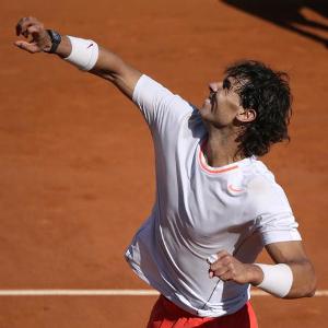 Nadal gana un duelo intenso a Djokovic y buscará su octavo título en París