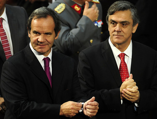 Las claves políticas tras el debate televisivo entre Allamand y Longueira