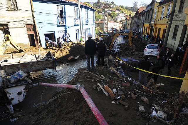 Alcalde de Valparaíso avaluó en más de $700 millones las pérdidas dejadas por rotura de matriz de Esval