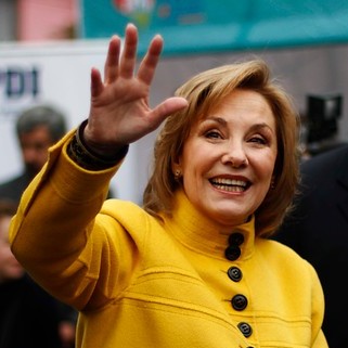 Inscriben sitio Cecilia Morel 2014