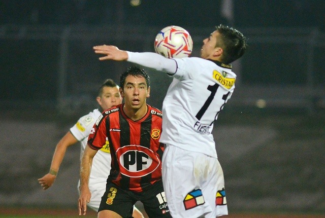 Colo Colo se recupera goleando 3-0 a Rangers