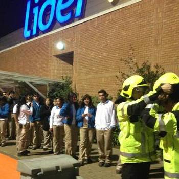 Supermercado despide a 14 trabajadores que denunciaron intoxicación masiva