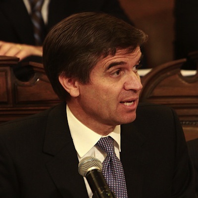 IPoM pone al BC en conflicto con Hacienda: Desaceleración no tiene que ver con contingencia política