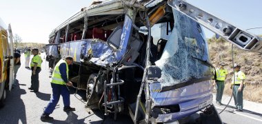 Repatrían cuerpos de dos chilenos fallecidos en accidente en España