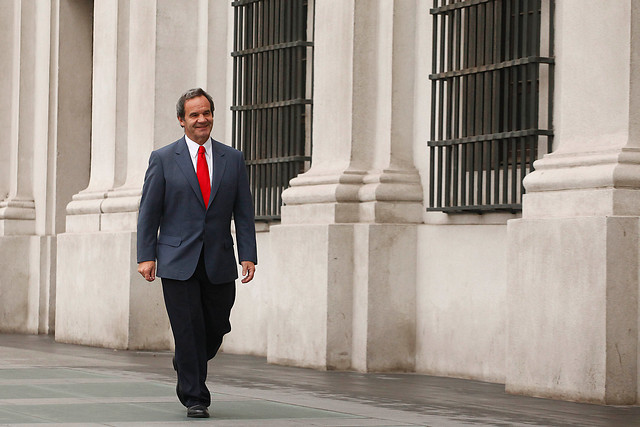 El resquicio constitucional que impediría a Allamand volver a la carrera presidencial