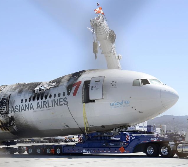 Una de las víctimas del accidente de Asiana murió atropellada en tierra
