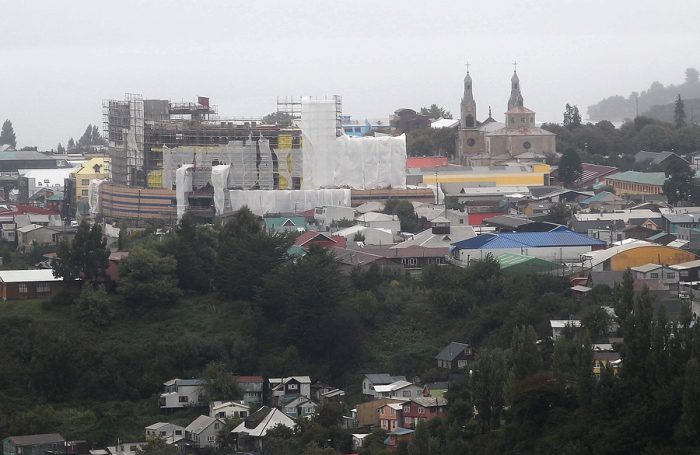 Corte de Puerto Montt rechaza recurso de Pasmar contra la directora de Obras de Castro