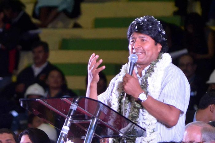 Evo Morales vuelve a condenar el ‘avionazo’ y dice que no le temblaría la mano para cerrar la embajada de EE.UU.