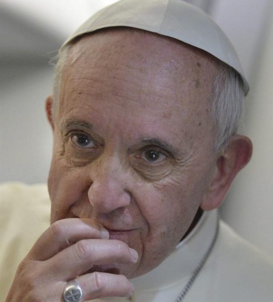 Papa Francisco: «Si una persona es gay y busca al Señor, quién soy yo para juzgarla»