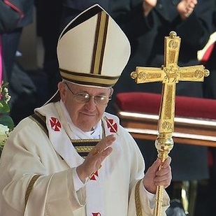 Papa Francisco crea comisión para reformar estructura económica de Santa Sede