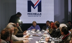 Bachelet se reúne con alcaldes para debatir propuestas en materia de seguridad ciudadana