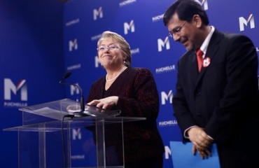 Bachelet sale a calmar aguas con el empresariado y enfrenta primer cara a cara con la CPC
