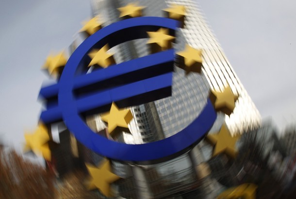 Europa sale de la recesión al crecer el PIB un 0,3% en el trimestre