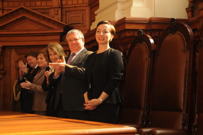 Gloria Ana Chevesich jura como nueva ministra de la Corte Suprema