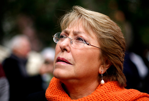 Bachelet reafirma necesidad de nuevo Censo y se compromete a reforzar las instituciones