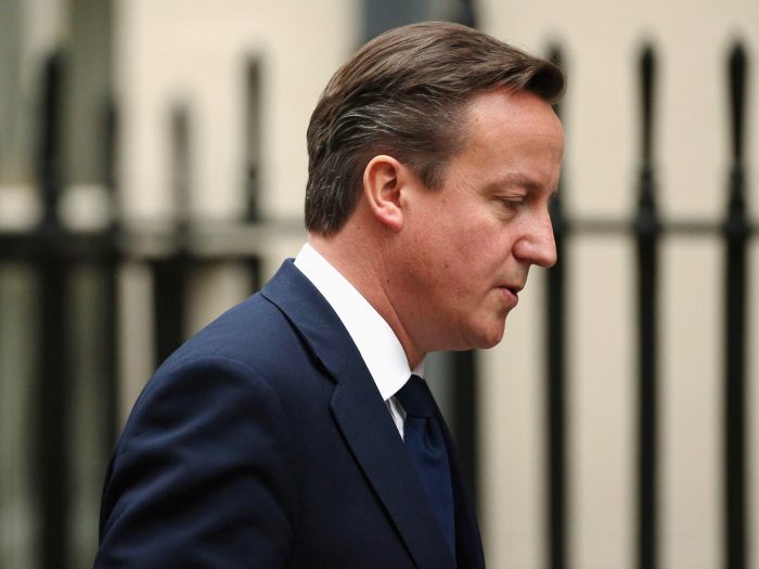Parlamento británico frena planes de Cameron de atacar a Siria y EE.UU. dice que se guiará «por su mejor interés»