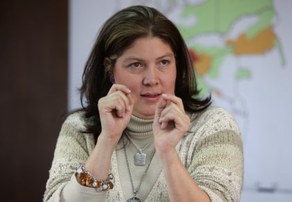 Líder colombiana que impulsó la Asamblea Nacional Constituyente de ese país visita Chile