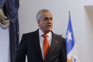 Piñera reconoce que le habría gustado haber tenido una mayor aprobación y no descarta su repostulación para el 2017