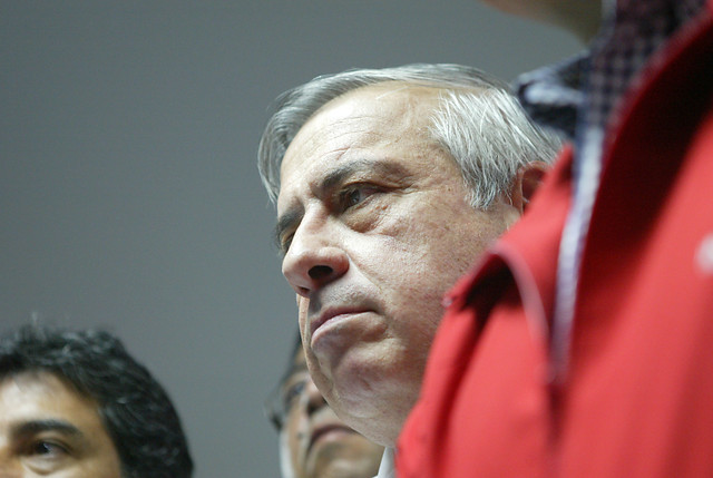 Colegio Médico solicita a Piñera la salida del ministro Jaime Mañalich