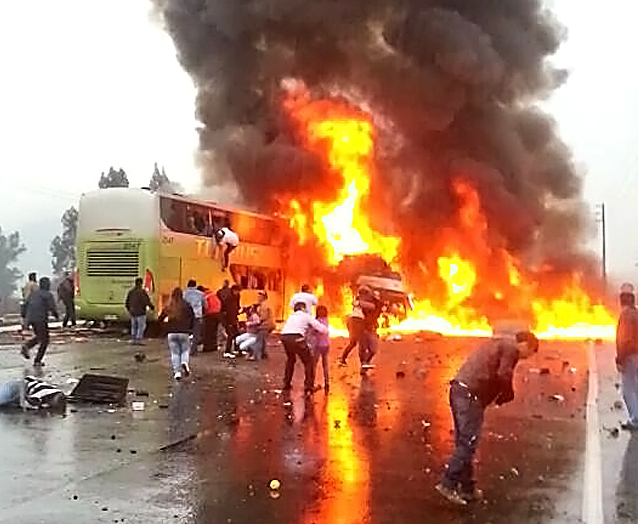 Tur Bus lamenta accidente en la Ruta 5 Sur y atribuye responsabilidad a camión a exceso de velocidad