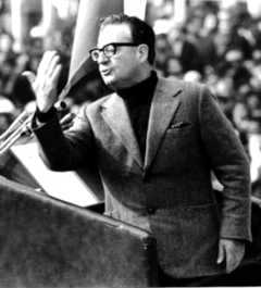 Video: El discurso del triunfo de Allende hace 40 años