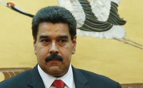 Maduro expulsa a encargada de negocios y a dos diplomáticos estadounidenses