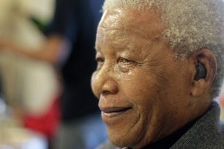 Mandela se encuentra «mucho mejor»