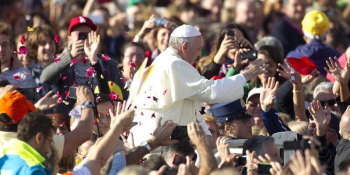 El Papa Francisco no visitará Chile antes de 2016