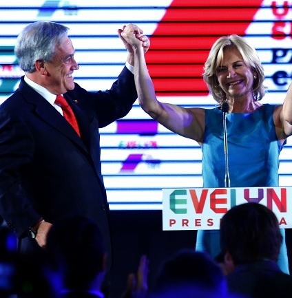 Piñera desoye reclamos de la oposición sobre intervencionismo electoral y se suma a figuras de gobierno en cena de Matthei