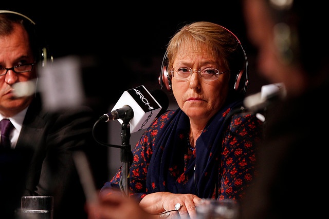 Archi: Bachelet descarta estatizar el Transantiago