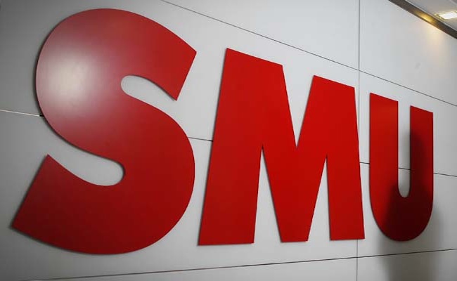 SMU vende Dipac con fuerte descuento y mercado lo ve como señal que Saieh necesita hacer caja rápido