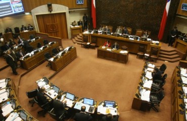 Cascadas de Ponce Lerou llegan al Senado