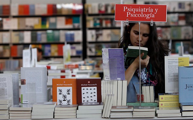 Feria Internacional del Libro de Santiago celebra sus 40 años con una nueva versión virtual y gratuita