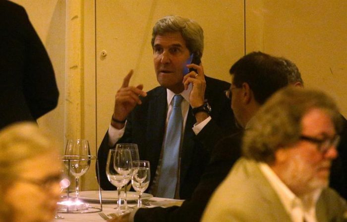 Kerry reconoce que el espionaje estadounidense ha ido «demasiado lejos»