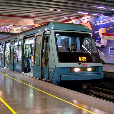 Se restablece el servicio en Línea 1 del Metro