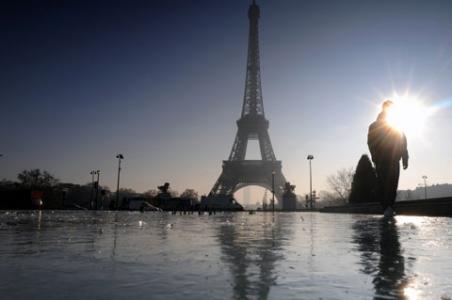 Economía francesa cae un 0,1 % en tercer trimestre
