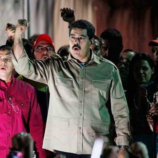 Maduro se blinda con poderes especiales durante un año
