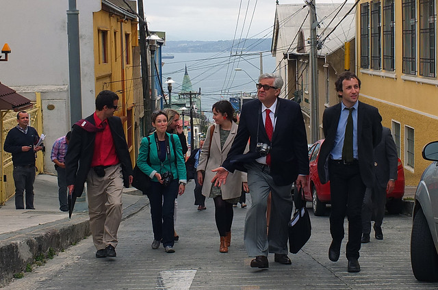 Observadores de la Unesco conocen la otra cara del Valparaíso Patrimonio de la Humanidad
