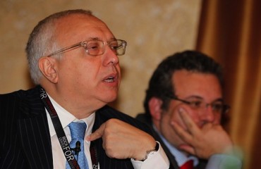 La estructura y condiciones que negocia Saieh para vender el 50.1% de CorpBanca