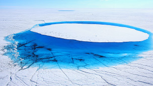 Descubren agua que no se congela bajo el hielo de Groenlandia