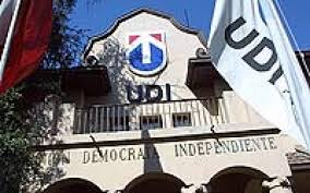 La UDI se enfrenta a La Moneda y se apresta a rechazar voto de chilenos en exterior y otras reformas políticas