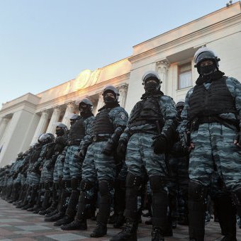 EEUU advierte a Ucrania contra uso de Fuerzas Armadas contra población civil