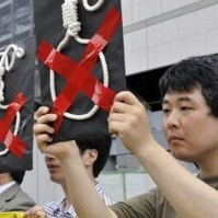Japón ahorca a dos reos en la cuarta ronda de ejecuciones en un año