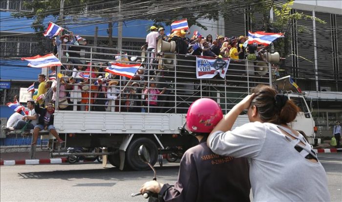 Las protestas en Bangkok dejan el ministerio de Finanzas y bloquean Interior