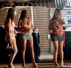 Francia avanza hacia la penalización del cliente de la prostitución